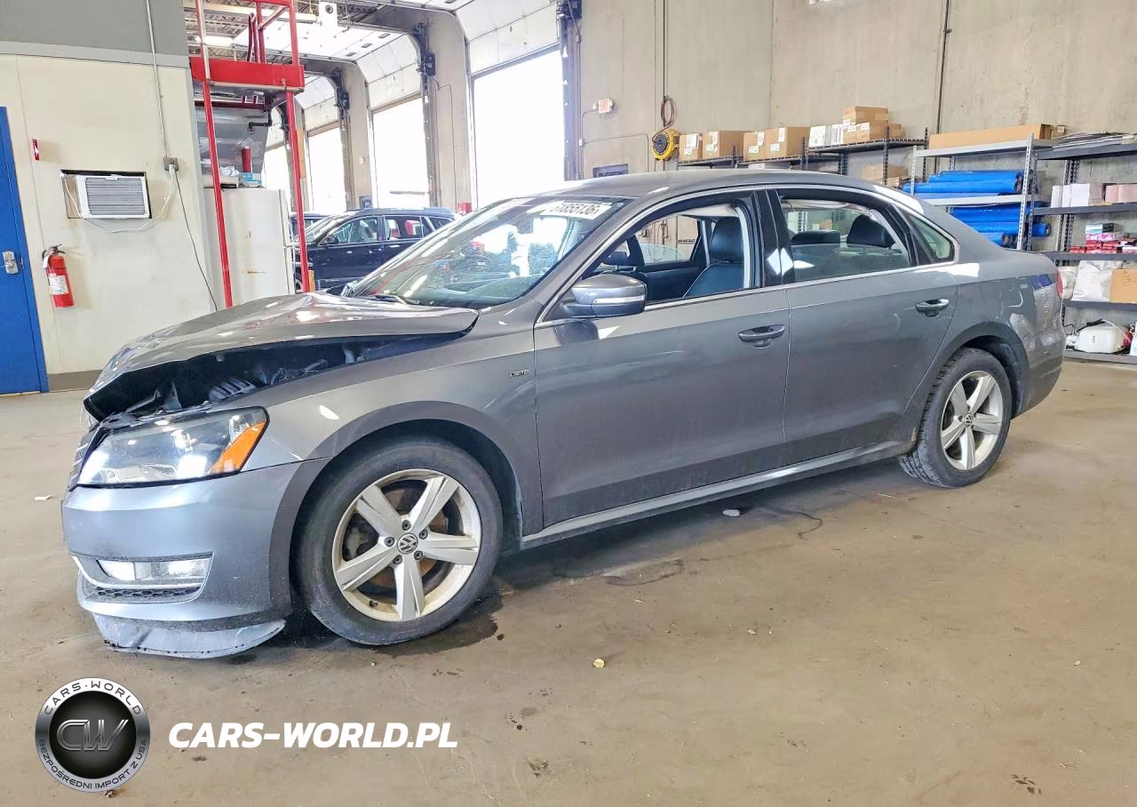 2015 Volkswagen Passat S