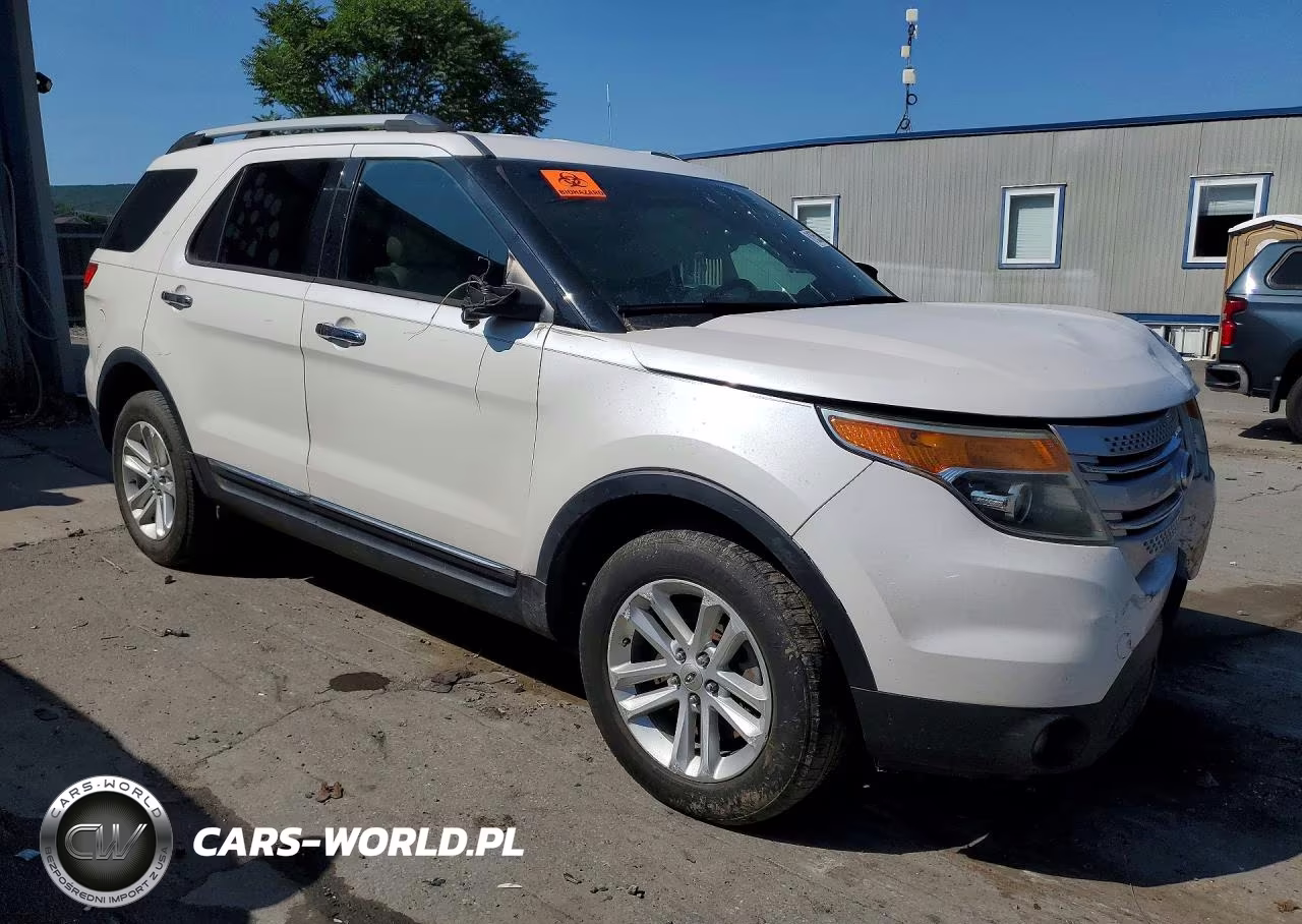 2015 Ford Explorer Xlt VIN:1FM5K8D86FGC14128 - 4