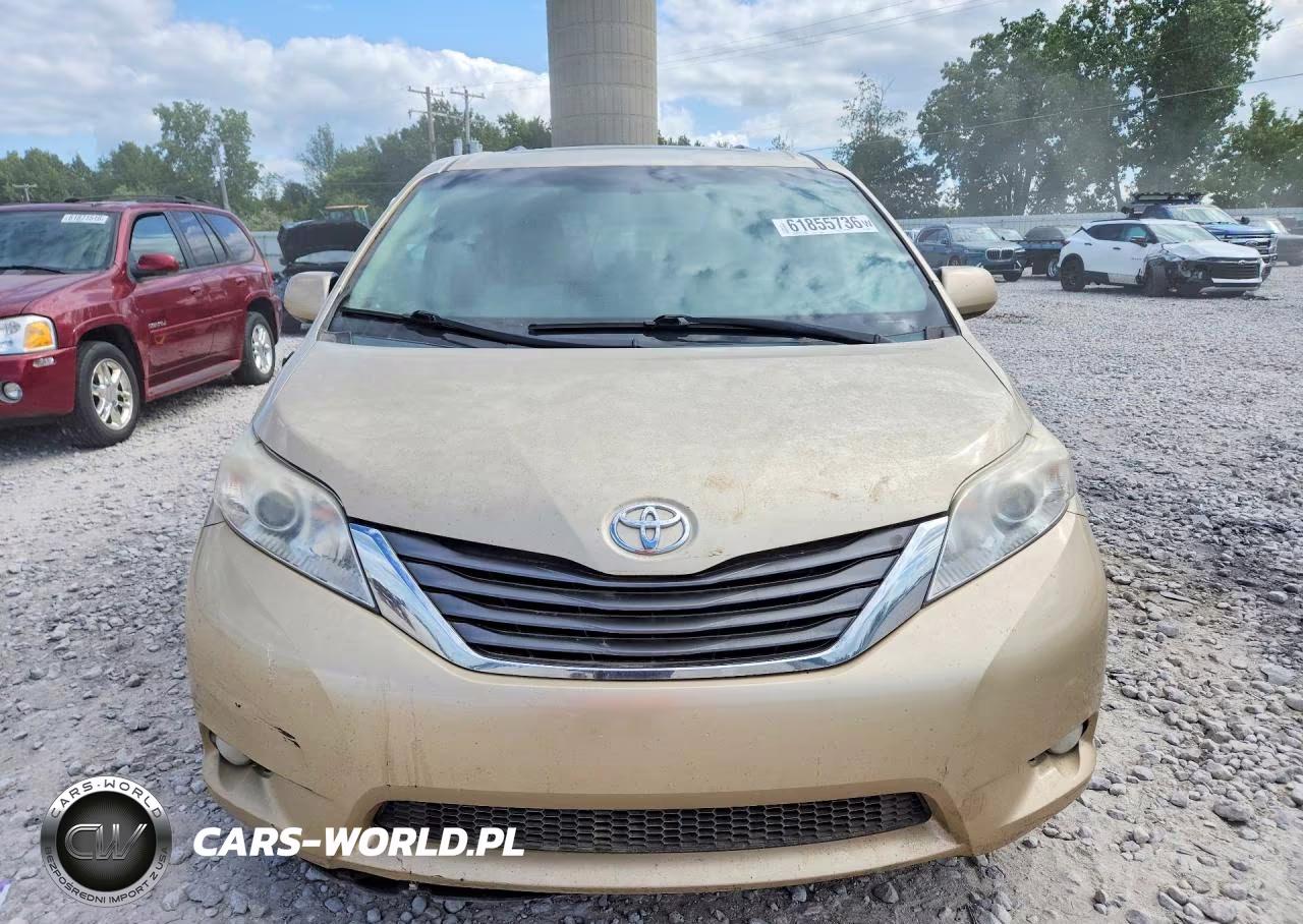 2013 Toyota Sienna Xle 8-Passenger VIN:5TDYK3DC0DS353053 - 5