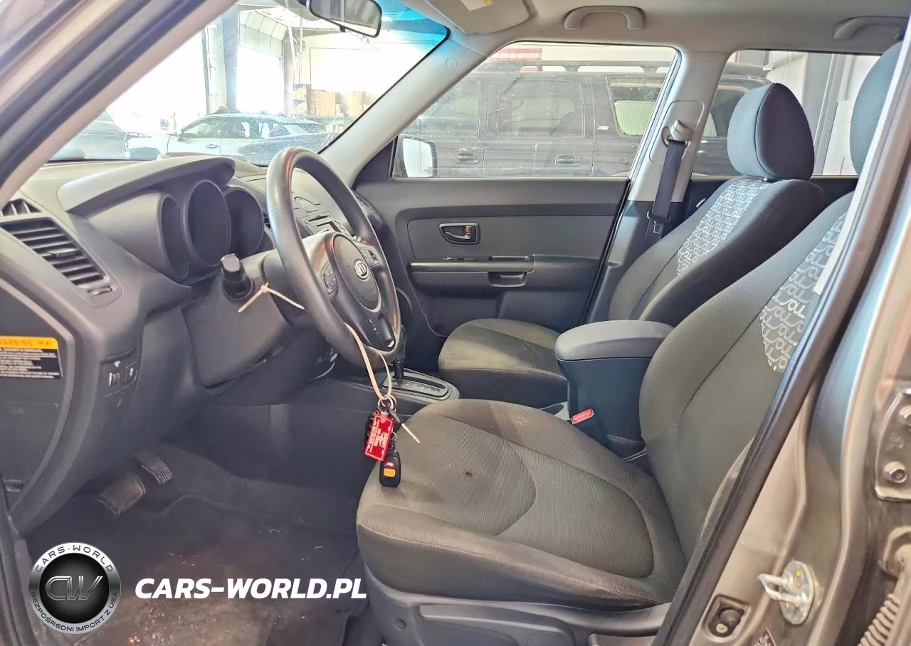 2010 Kia Soul + VIN:KNDJT2A29A7061735 - 7