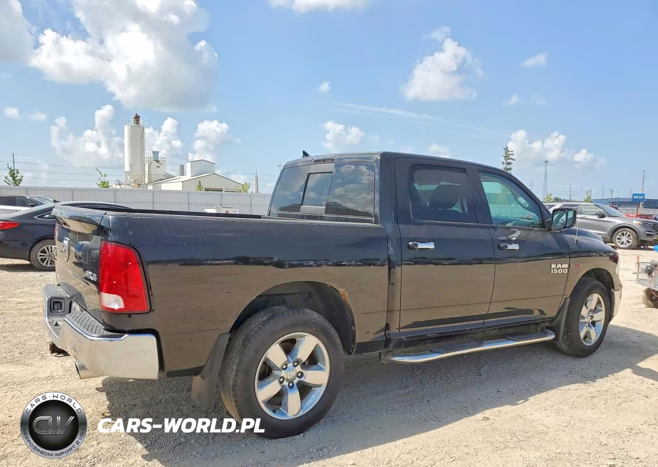 2015 Ram 1500 Slt VIN:1C6RR7LM9FS572242 - 3
