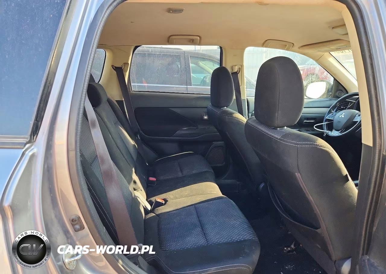 2017 Mitsubishi Outlander Se VIN:JA4AD3A33HZ053313 - 11