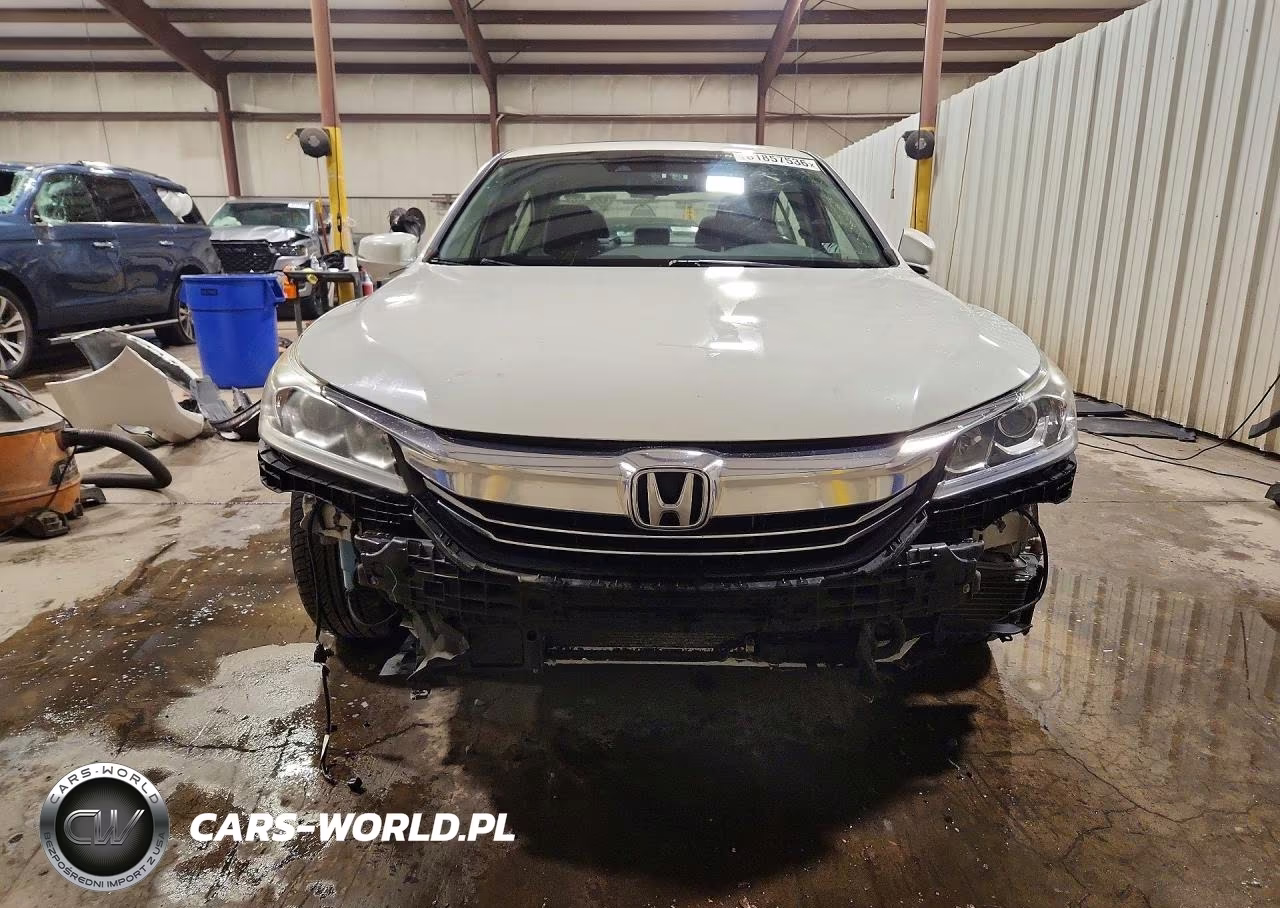 2017 Honda Accord Hybrid Exl VIN:JHMCR6F54HC012993 - 5