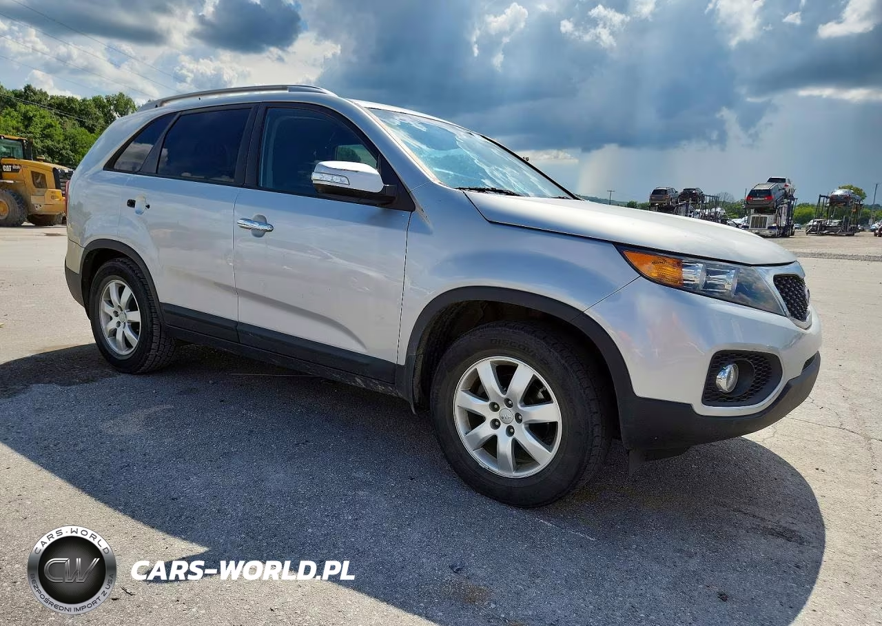 2012 Kia Sorento Lx VIN:5XYKT3A64CG269914 - 4