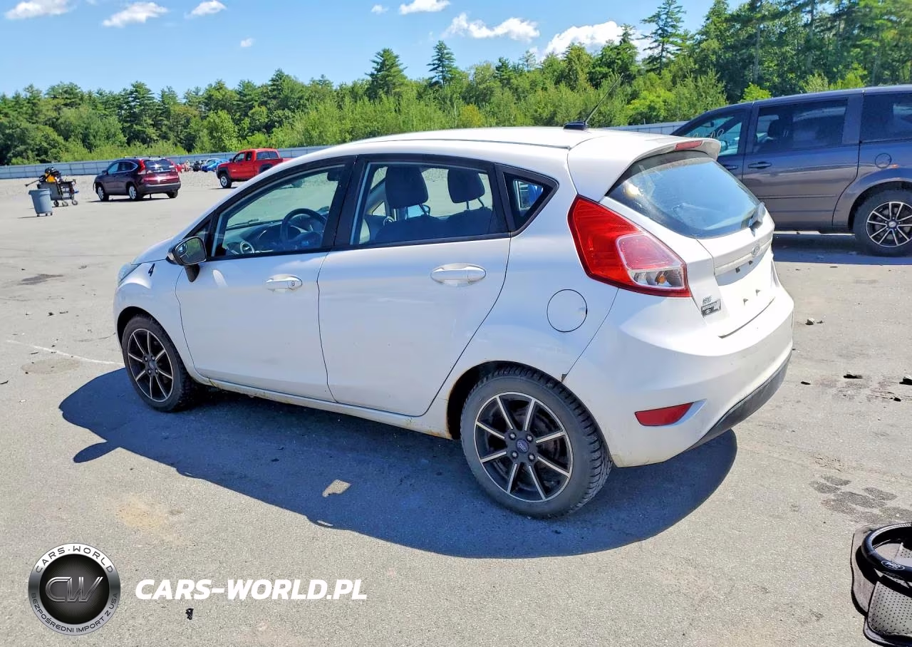2016 Ford Fiesta Se VIN:3FADP4EJ3GM205850 - 2