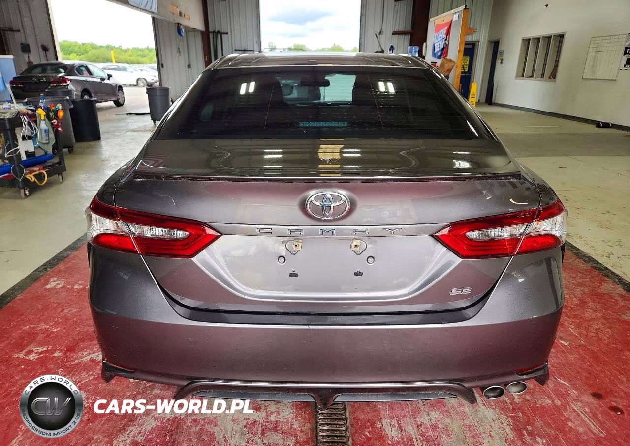 2018 Toyota Camry Se VIN:4T1B11HK7JU134785 - 6