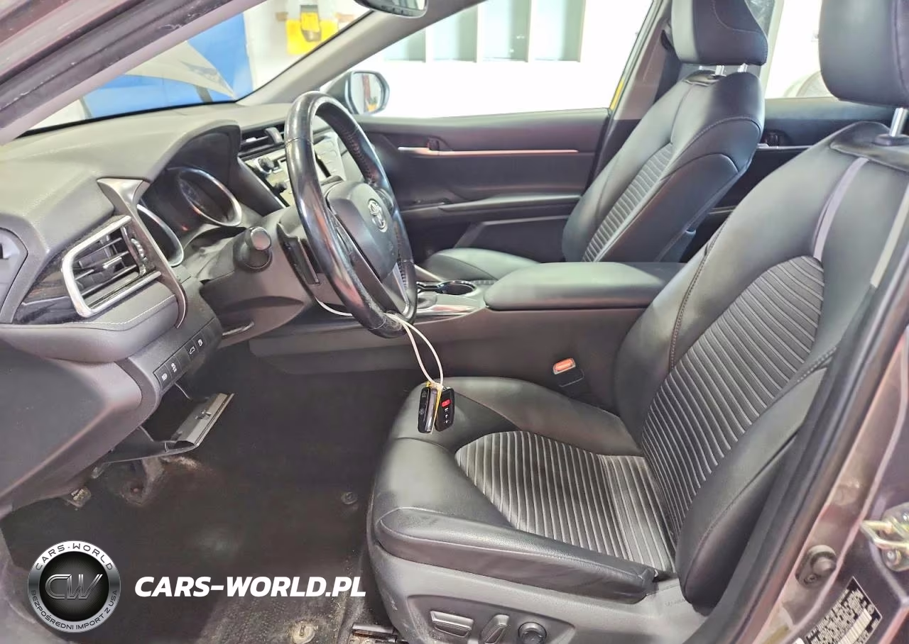 2018 Toyota Camry Se VIN:4T1B11HK7JU134785 - 7