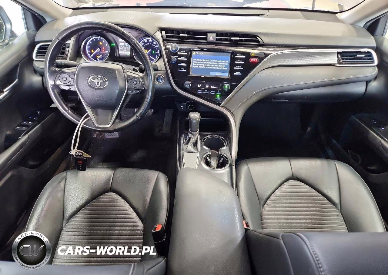 2018 Toyota Camry Se VIN:4T1B11HK7JU134785 - 8