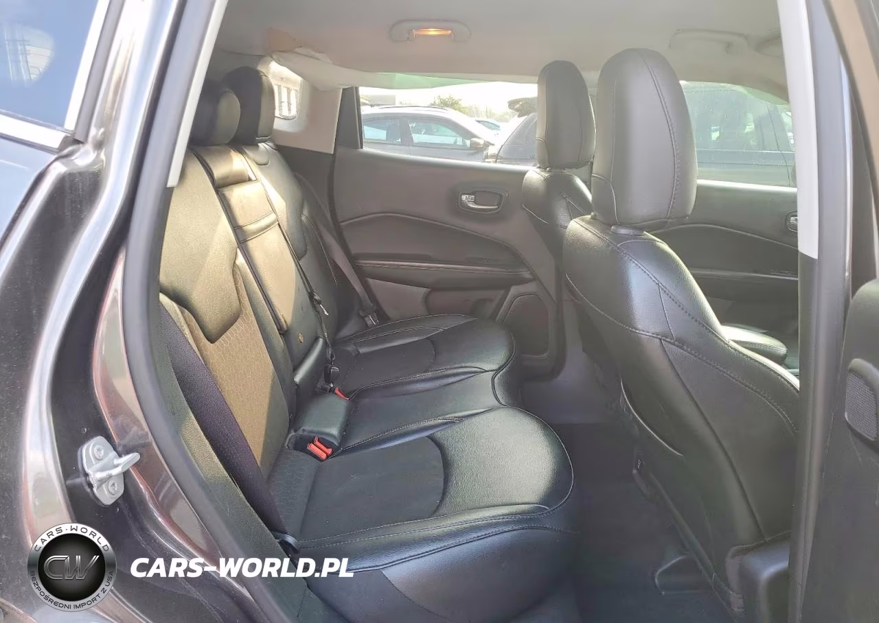 2019 Jeep Compass Latitude VIN:3C4NJCBB7KT750441 - 11