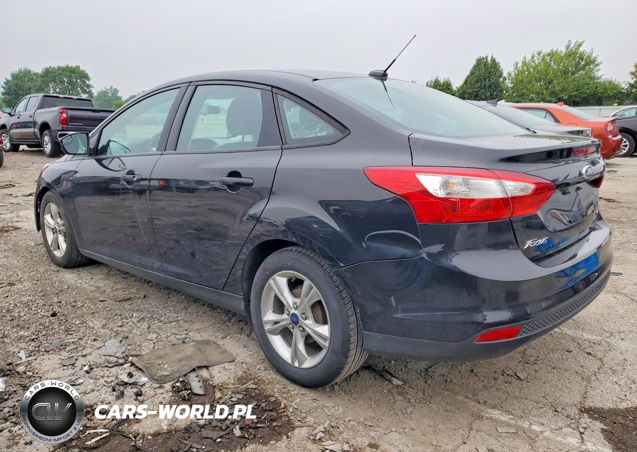 2014 Ford Focus Se VIN:1FADP3F24EL363985 - 2