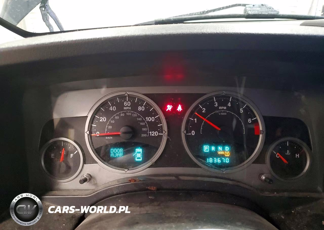 2007 Jeep Patriot Limited VIN:1J8FF48W77D279290 - 9