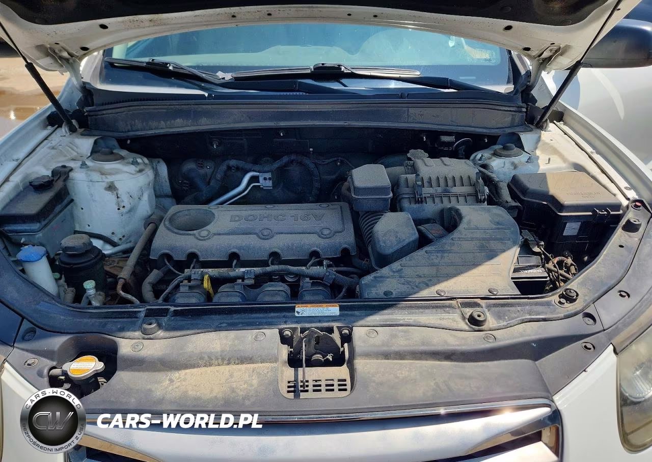 2012 Hyundai Santa Fe Gls VIN:5XYZGDAB6CG103240 - 12