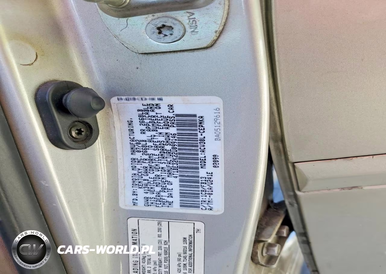 2002 Toyota Camry Le VIN:4T1BE32K22U099146 - 12