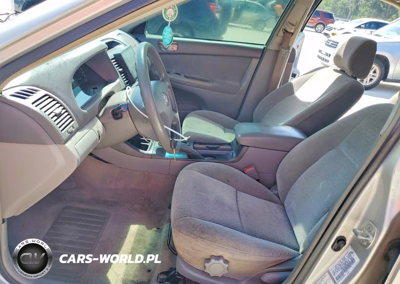 2002 Toyota Camry Le VIN:4T1BE32K22U099146 - 7
