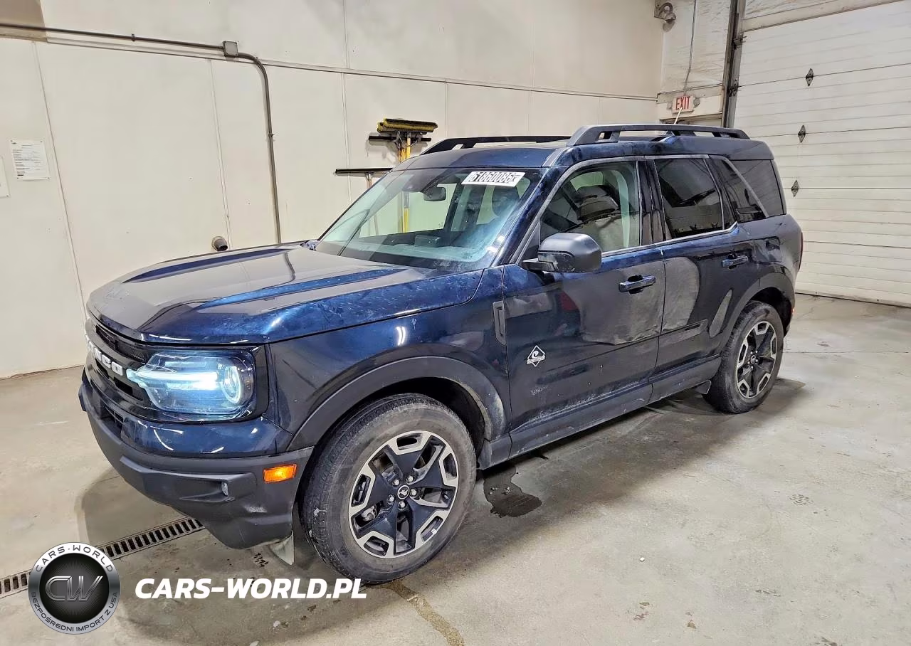 2023 Ford Bronco Sport Outer Banks – zdjęcie 1 z 13