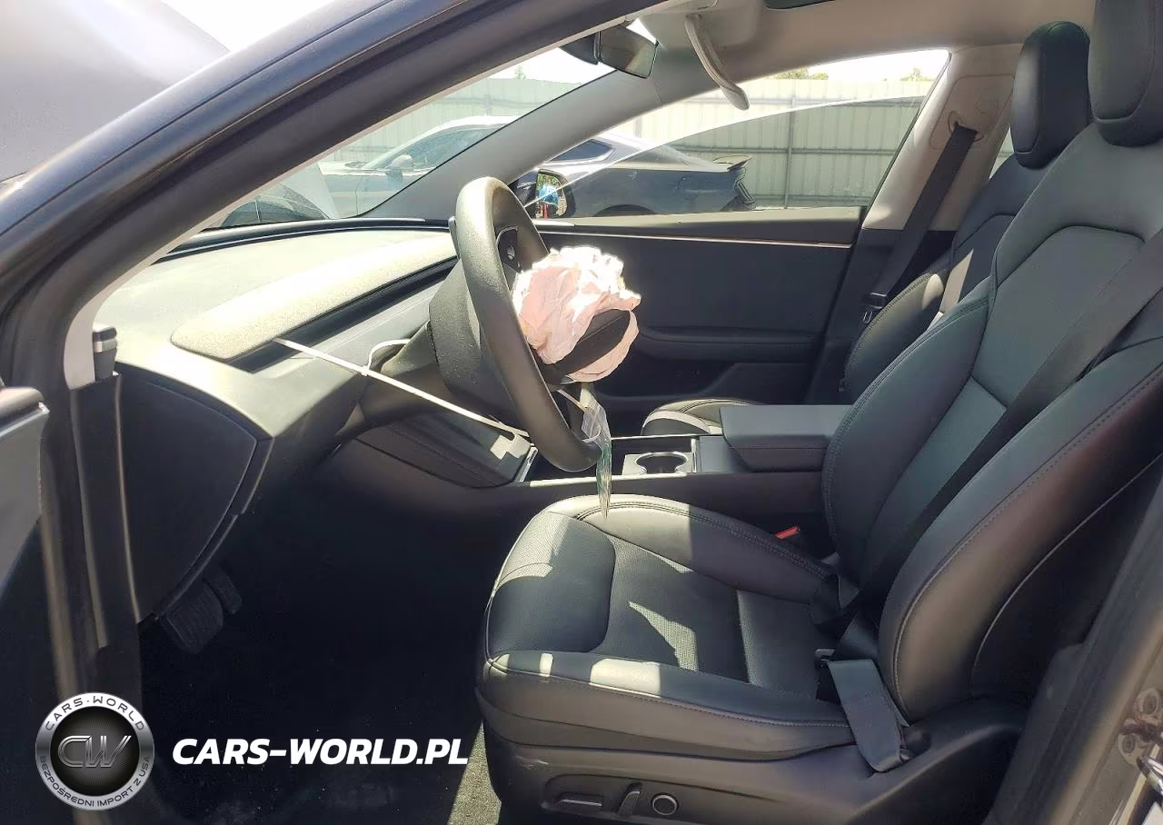 2024 Tesla Model 3 VIN:5YJ3E1EB0RF796424 - 7