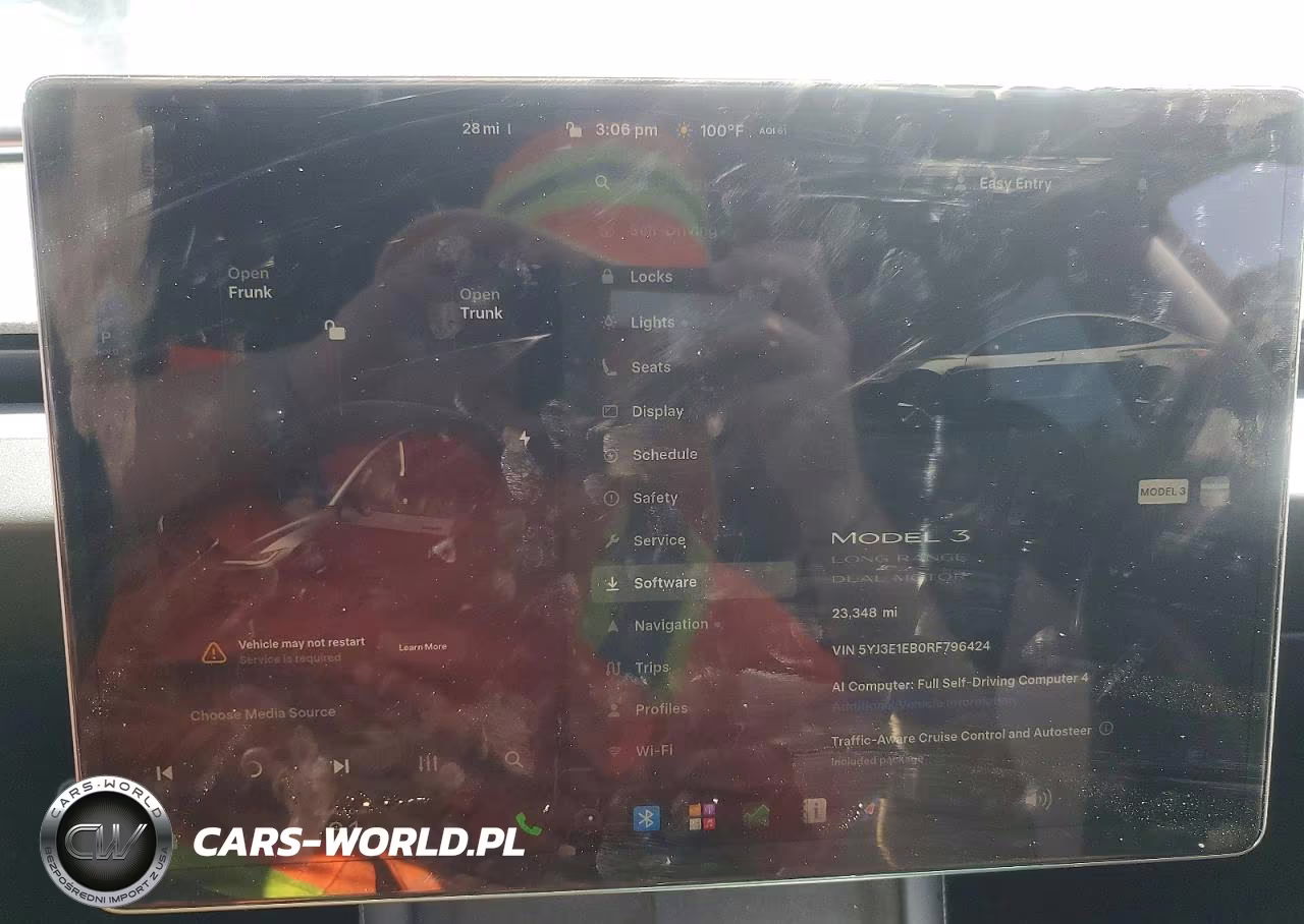 2024 Tesla Model 3 VIN:5YJ3E1EB0RF796424 - 9