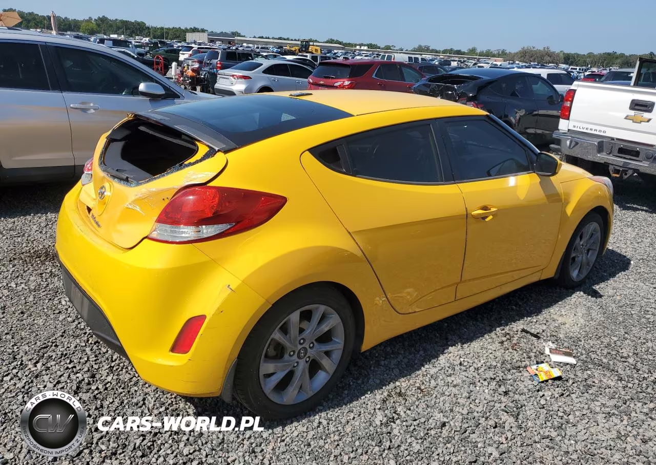 2016 Hyundai Veloster Base VIN:KMHTC6AD4GU248467 - 3
