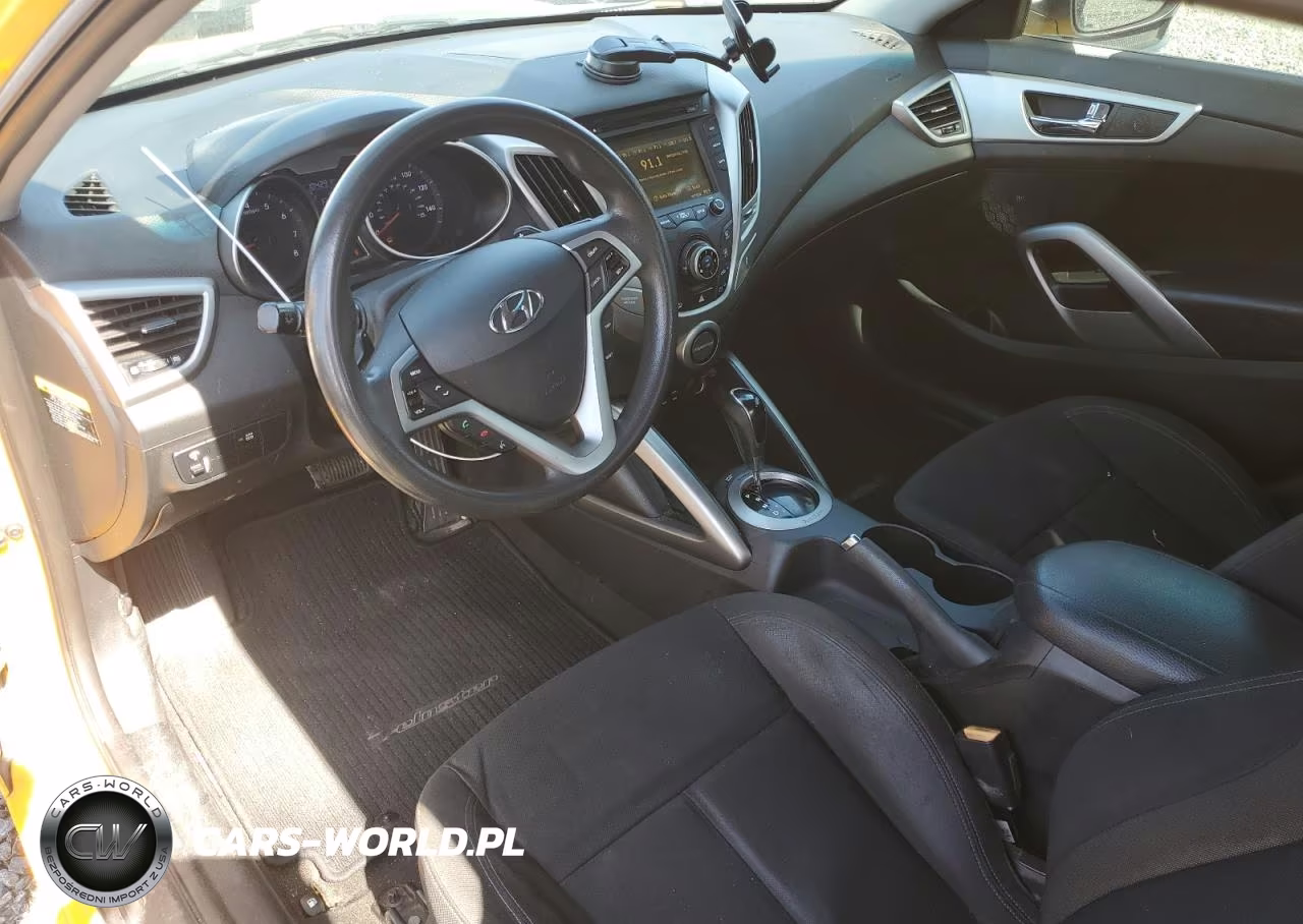 2016 Hyundai Veloster Base VIN:KMHTC6AD4GU248467 - 8