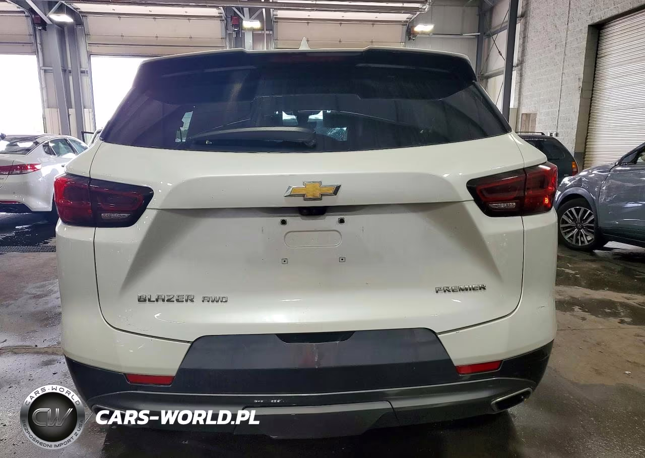 2023 Chevrolet Blazer Premier VIN:3GNKBLRS4PS141155 - 6