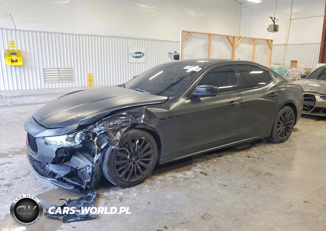 2016 Maserati Ghibli VIN:ZAM57XSAXG1176263 - 1