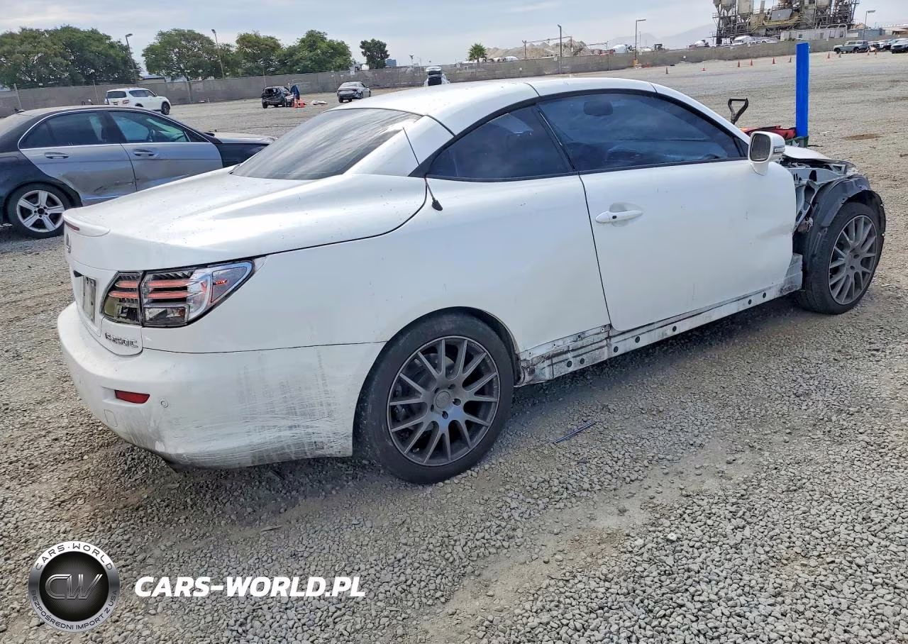 2010 Lexus Is 250C Base VIN:JTHFF2C26A2509385 - 3