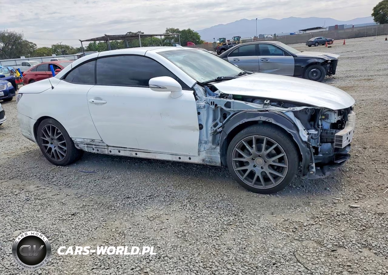 2010 Lexus Is 250C Base VIN:JTHFF2C26A2509385 - 4