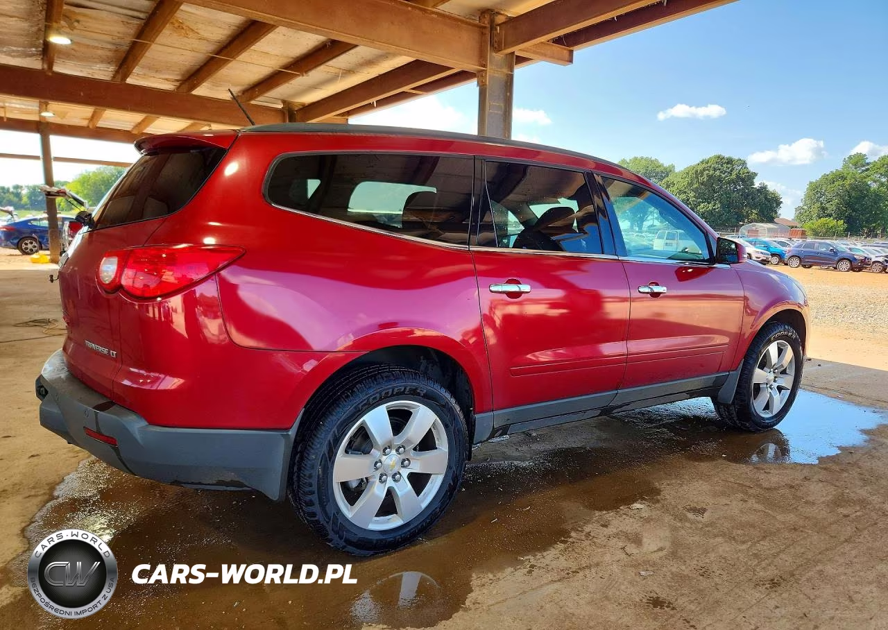 2012 Chevrolet Traverse Lt VIN:1GNKRGED9CJ172827 - 3
