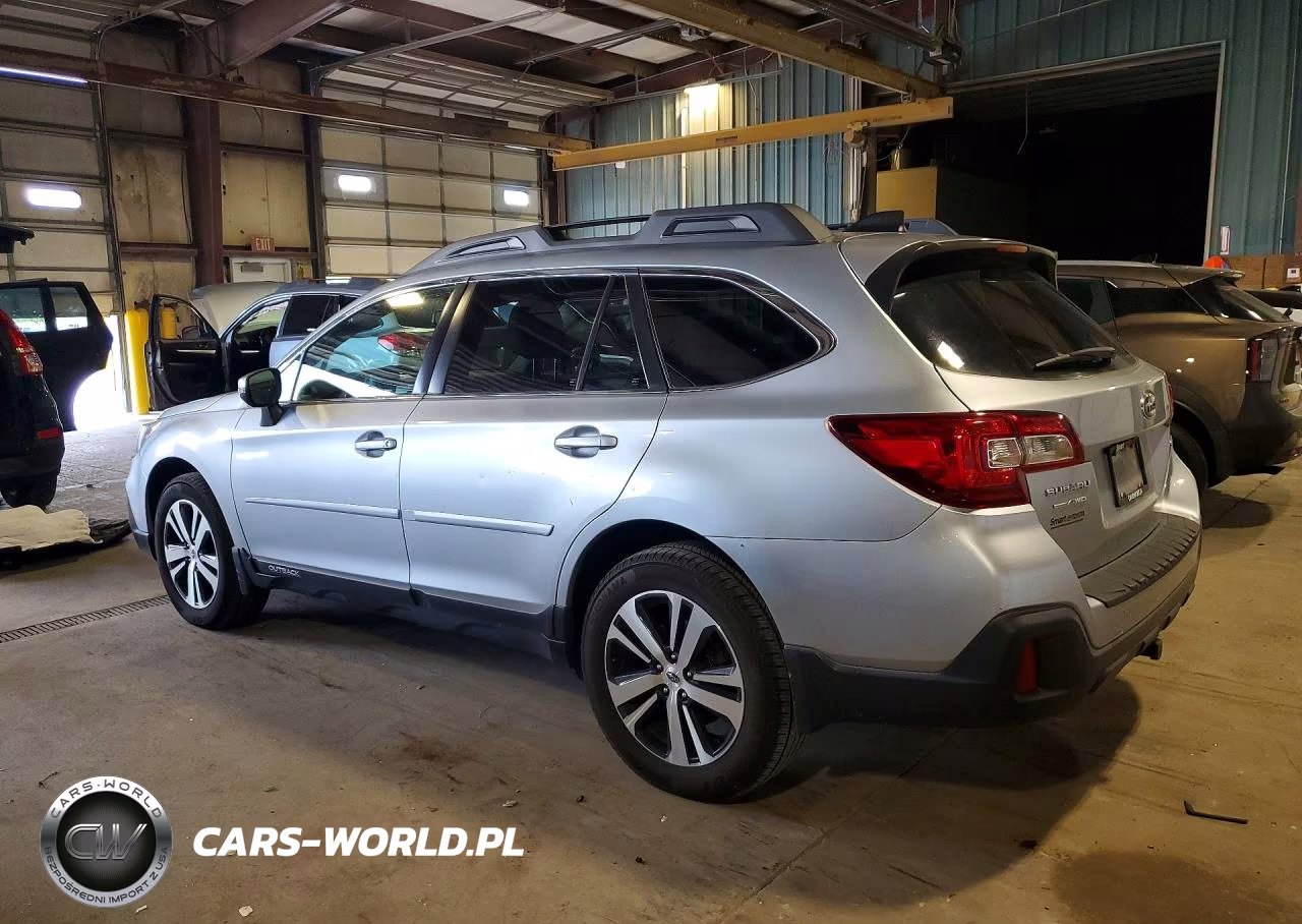 2018 Subaru Outback 2.5I Limited VIN:4S4BSAKC7J3215127 - 2