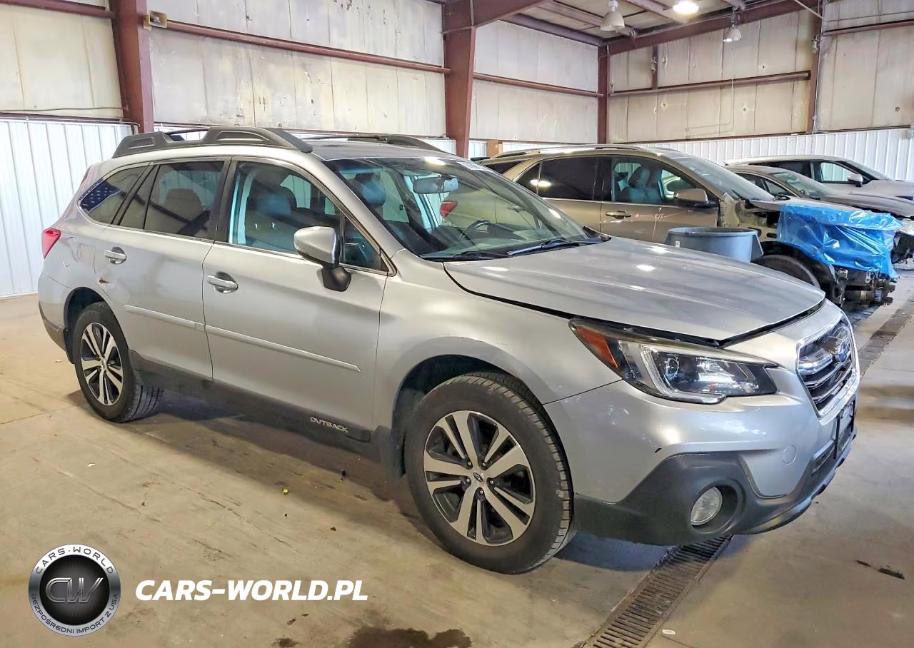 2018 Subaru Outback 2.5I Limited VIN:4S4BSAKC7J3215127 - 4