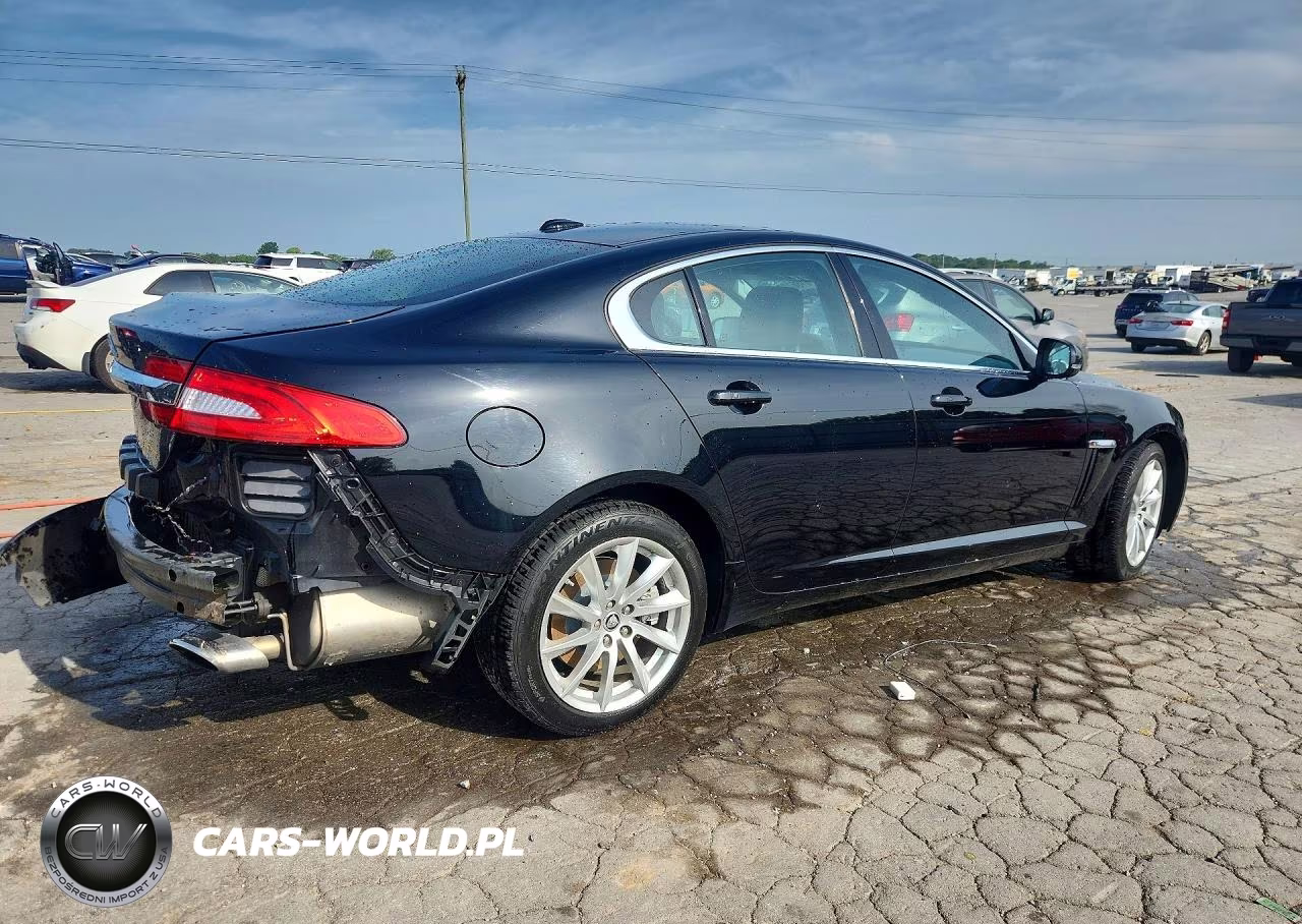 2012 Jaguar Xf VIN:SAJWA0FB4CLS42102 - 3