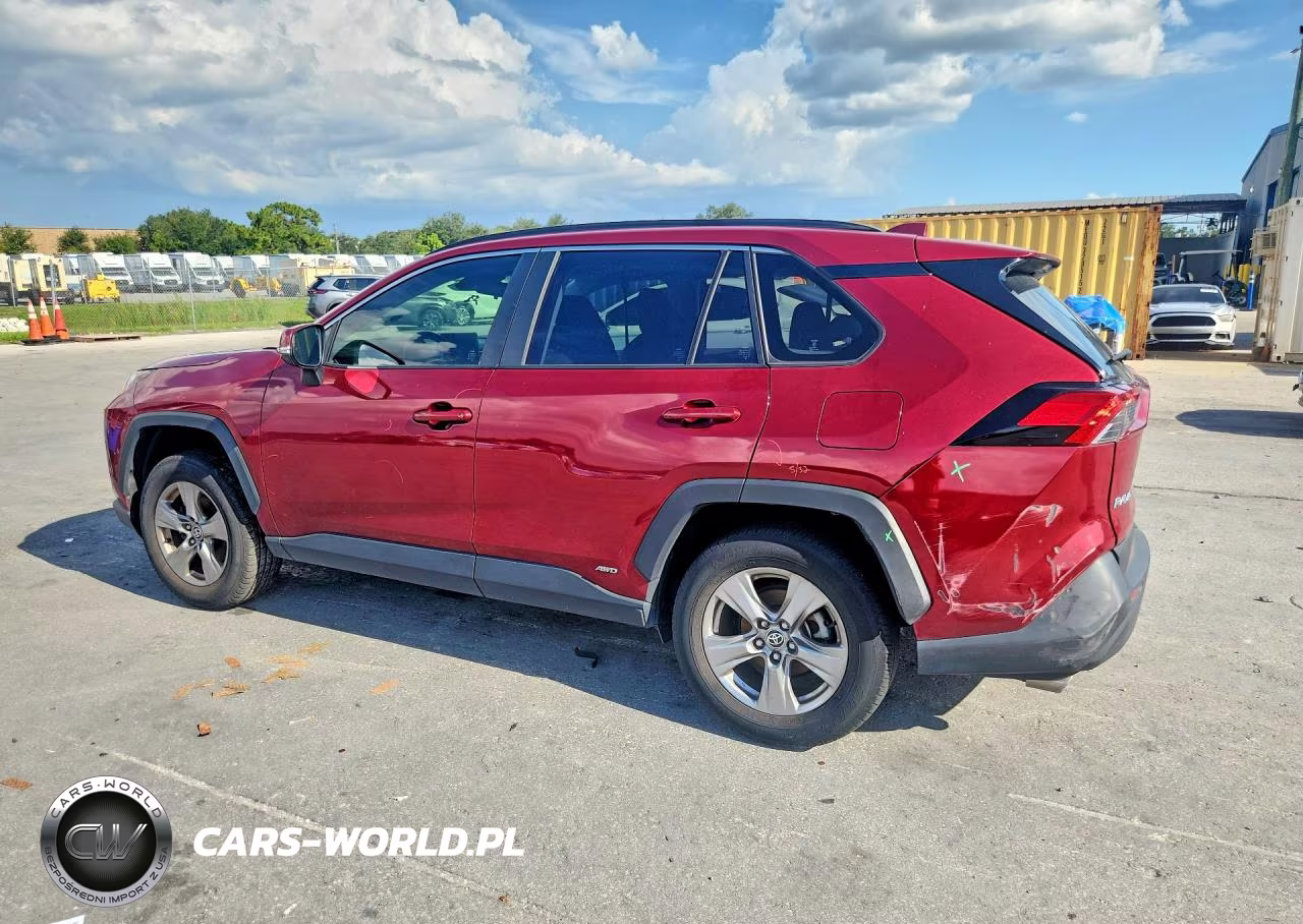2023 Toyota Rav4 Hybrid Xle VIN:JTMRWRFV4PD197898 - 2