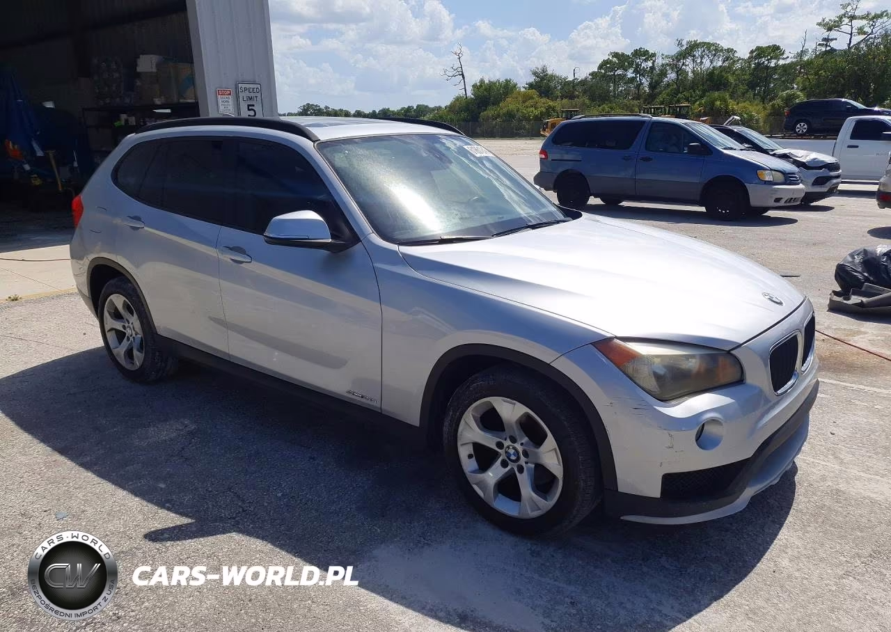 2015 BMW X1 Sdrive28I VIN:WBAVM1C54FV316422 - 4