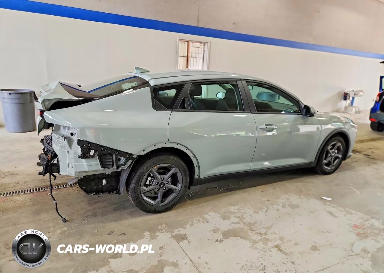 2026 Kia K4 Lxs VIN:3KPFT4DE1TE319417 - 3