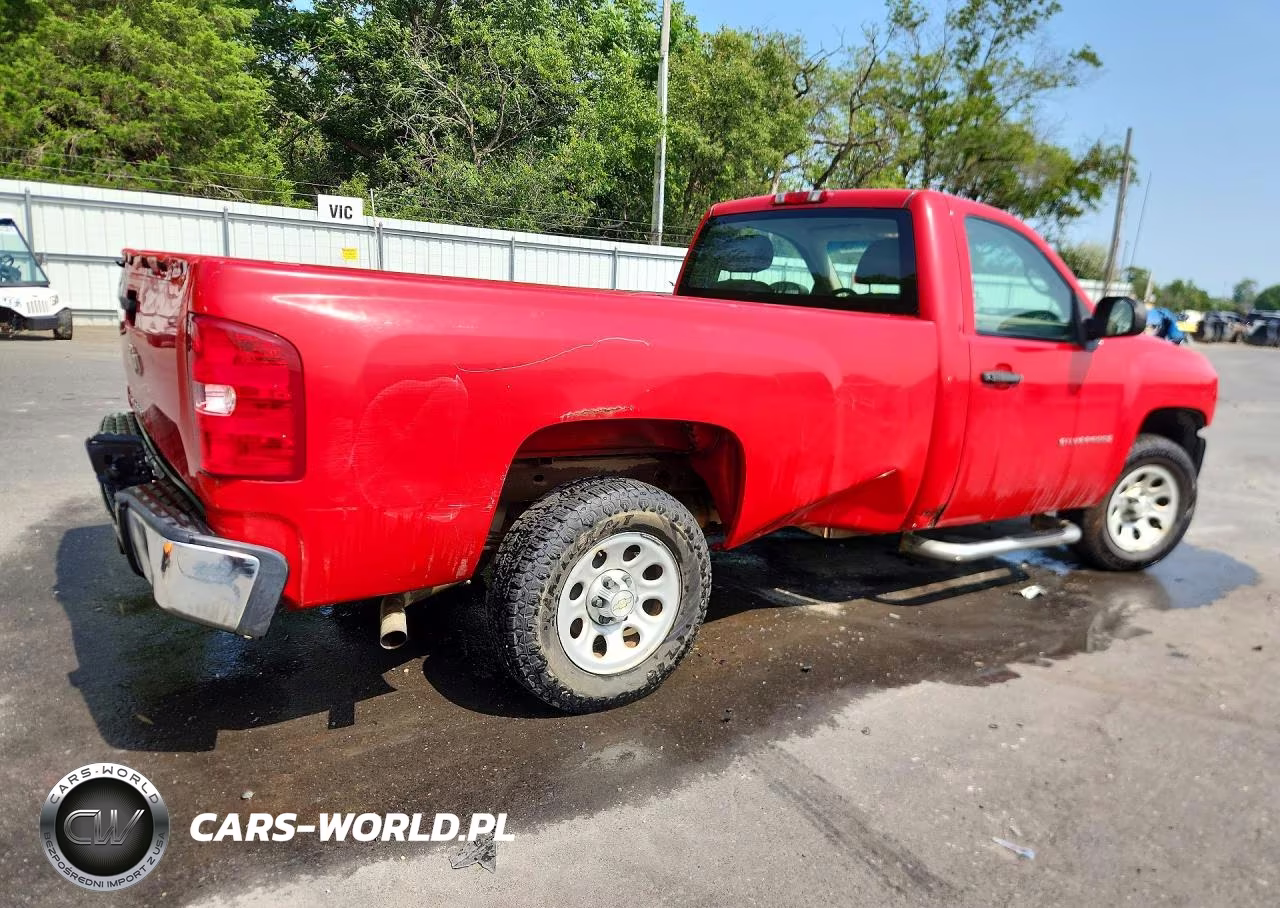 2009 Chevrolet Silverado C1500 VIN:1GCEC14X19Z252679 - 3