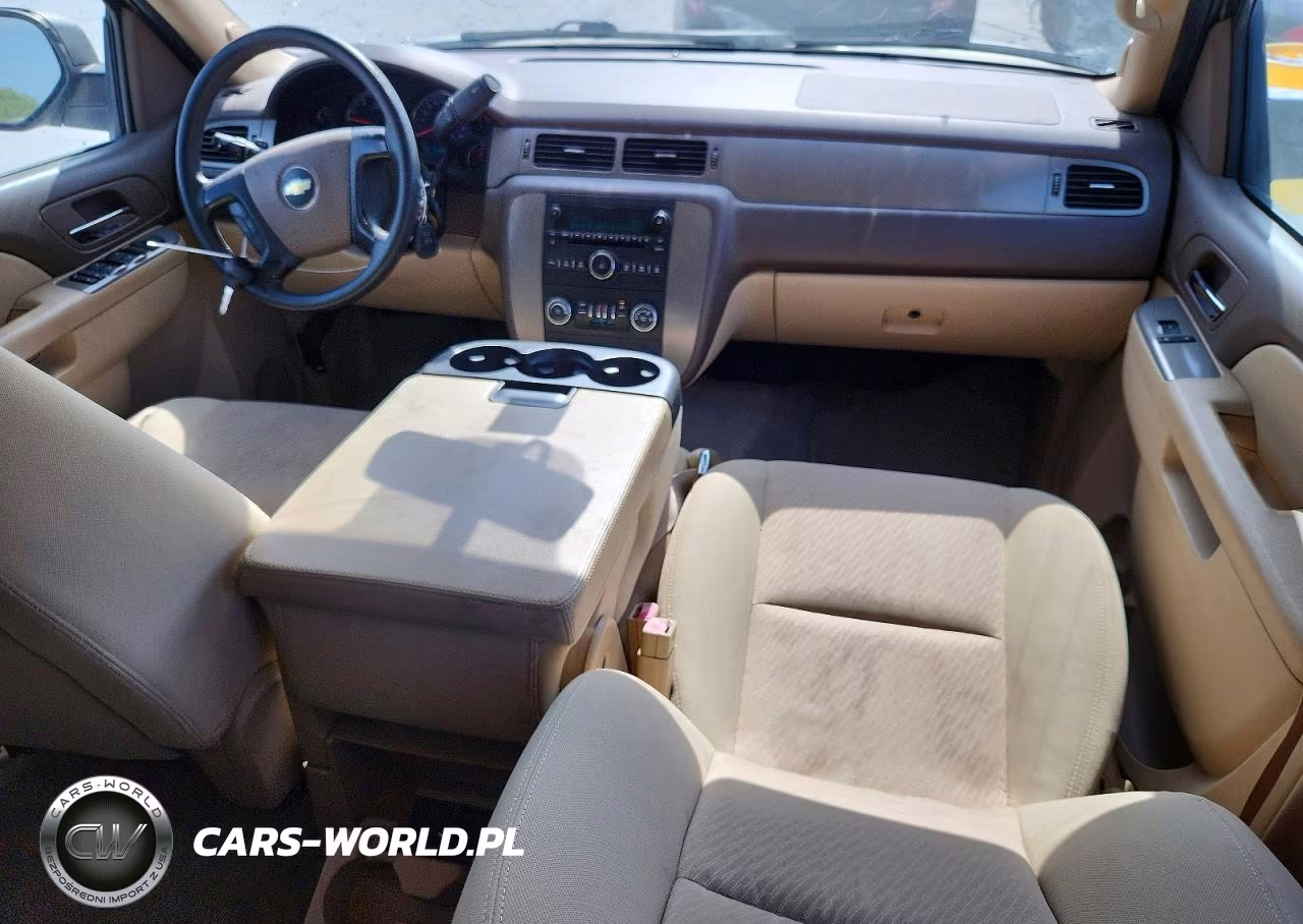 2014 Chevrolet Suburban C1500 VIN:1GNSC5E03ER192675 - 8