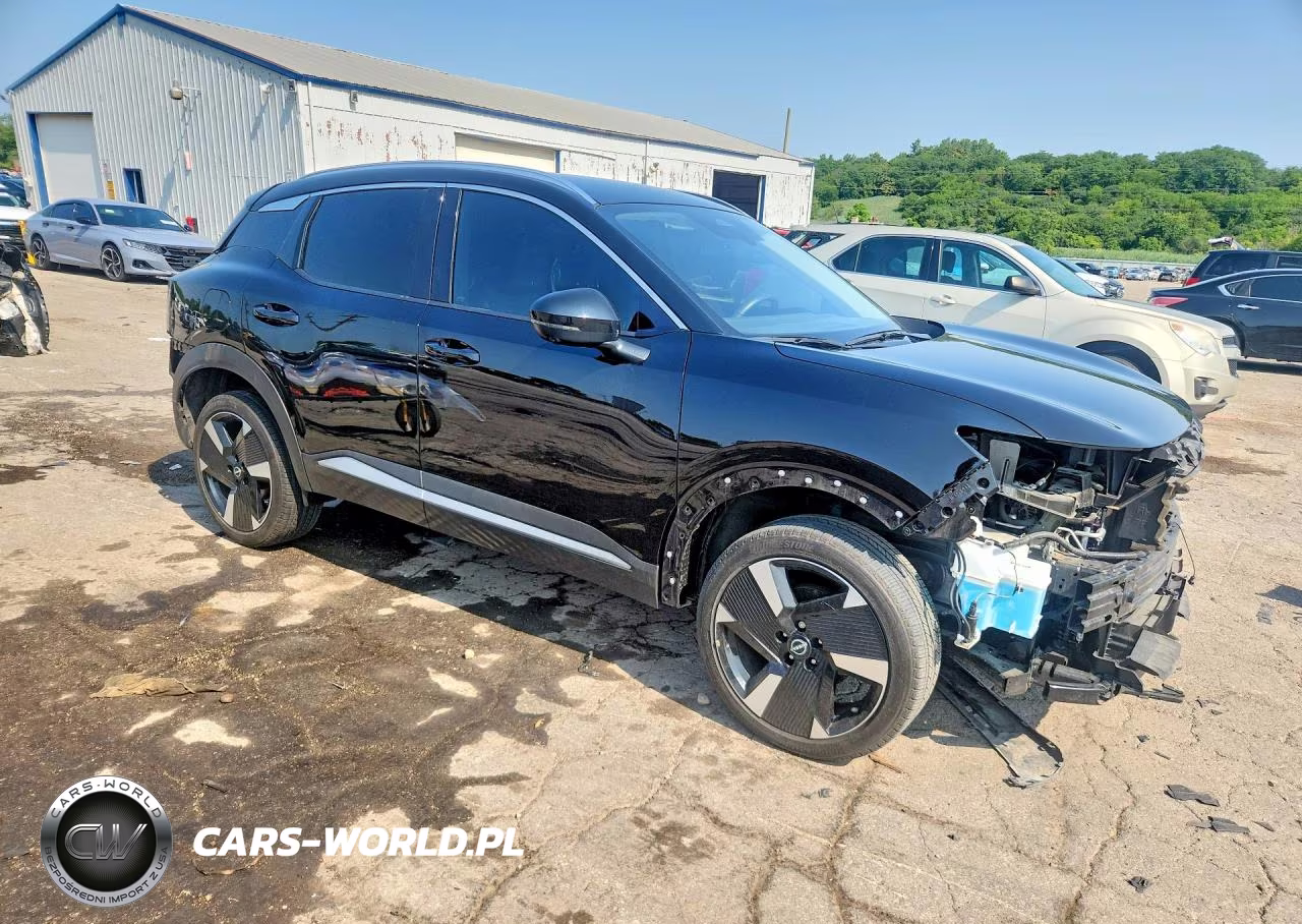 2025 Nissan Kicks Sr VIN:3N8AP6DB0SL317866 - 4