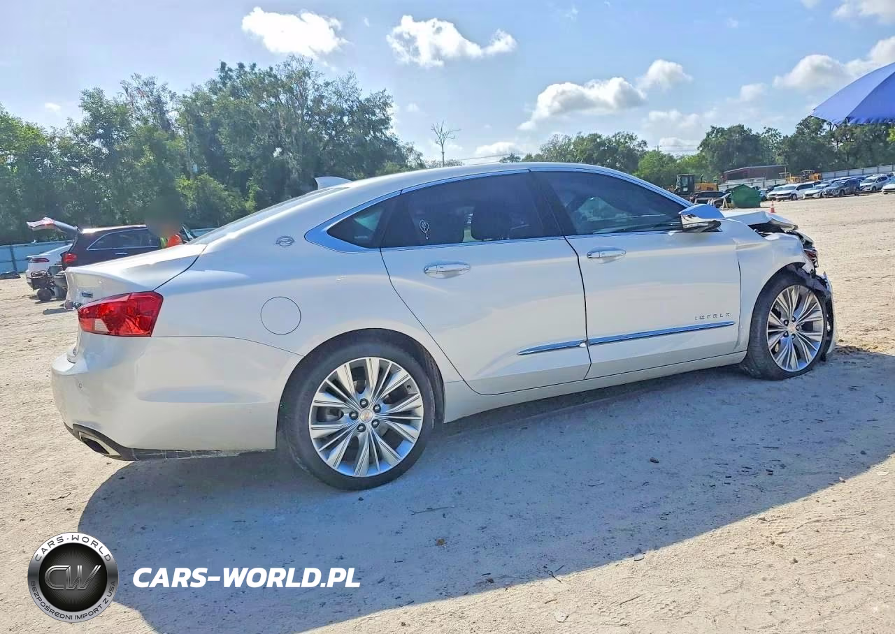 2018 Chevrolet Impala Premier VIN:2G1125S32J9153076 - 3