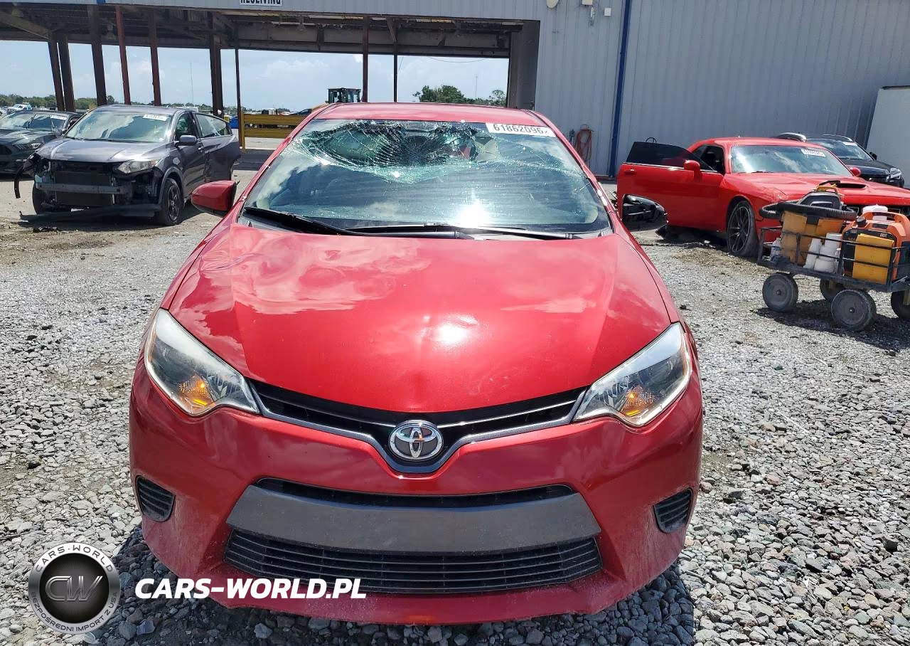 2015 Toyota Corolla Le VIN:2T1BURHE6FC352080 - 5