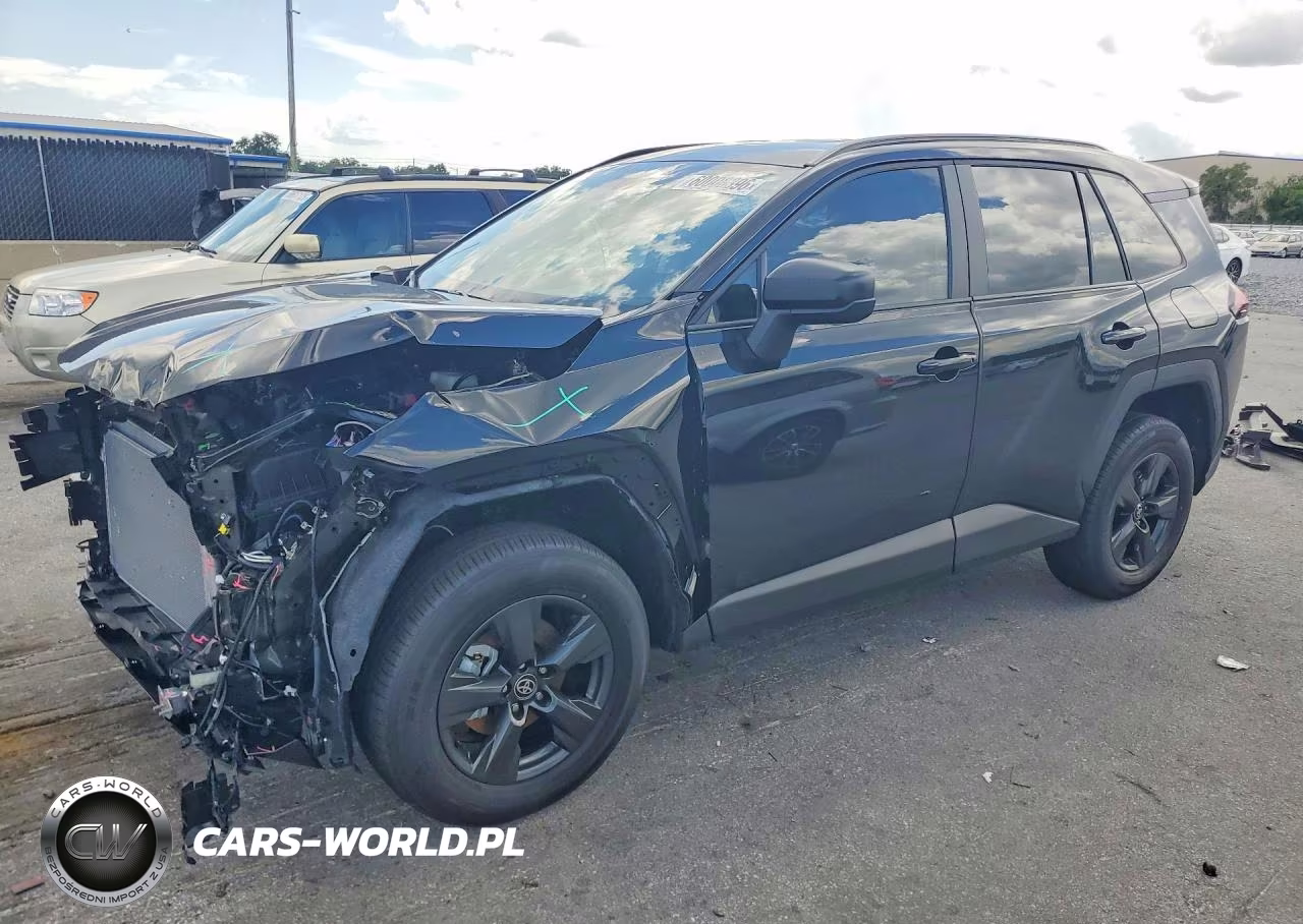 2026 Toyota Rav4 Le – zdjęcie 1 z 14