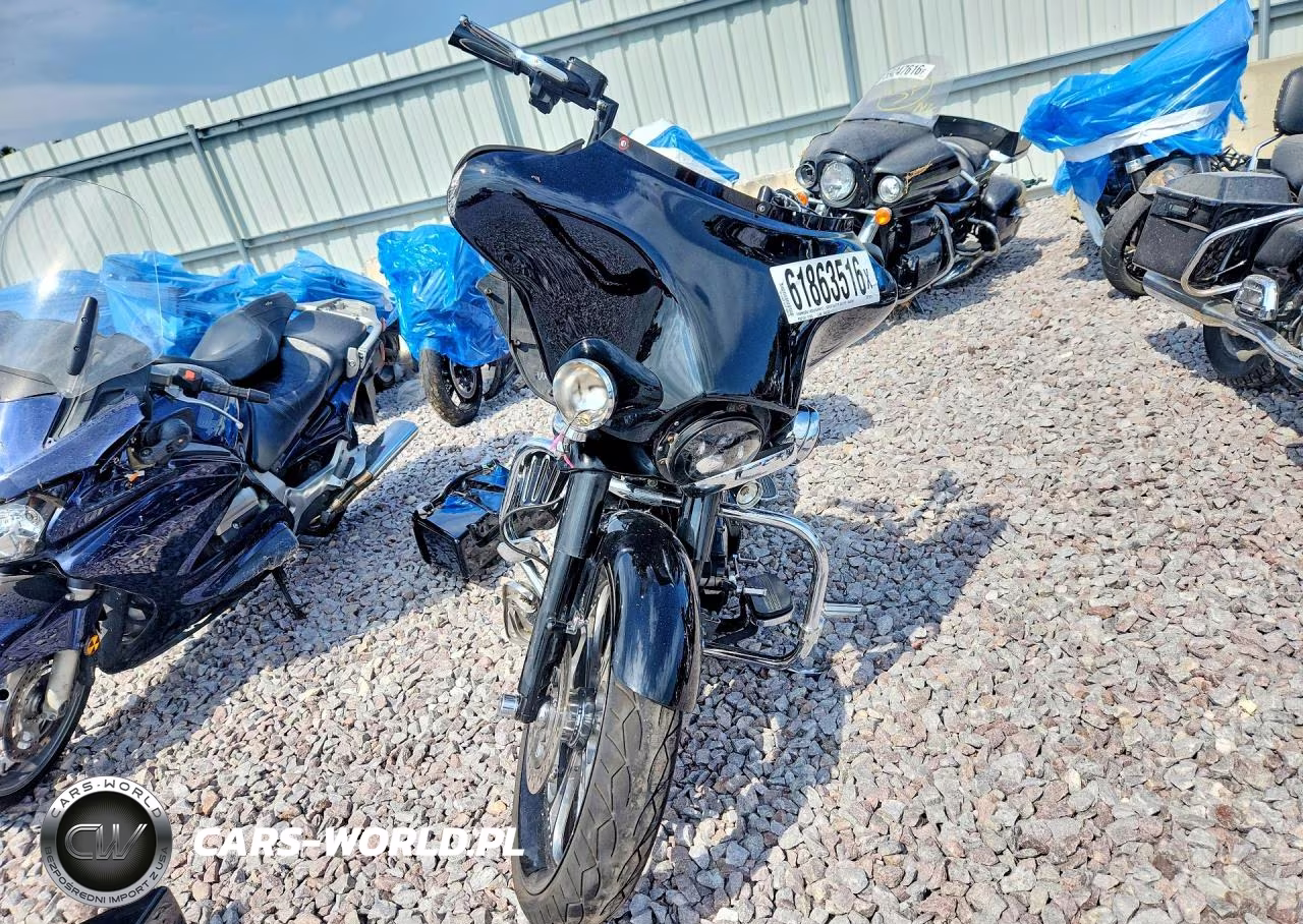 2012 Harley-Davidson Flhx Street Glide VIN:1HD1KBM18CB667774 - 2