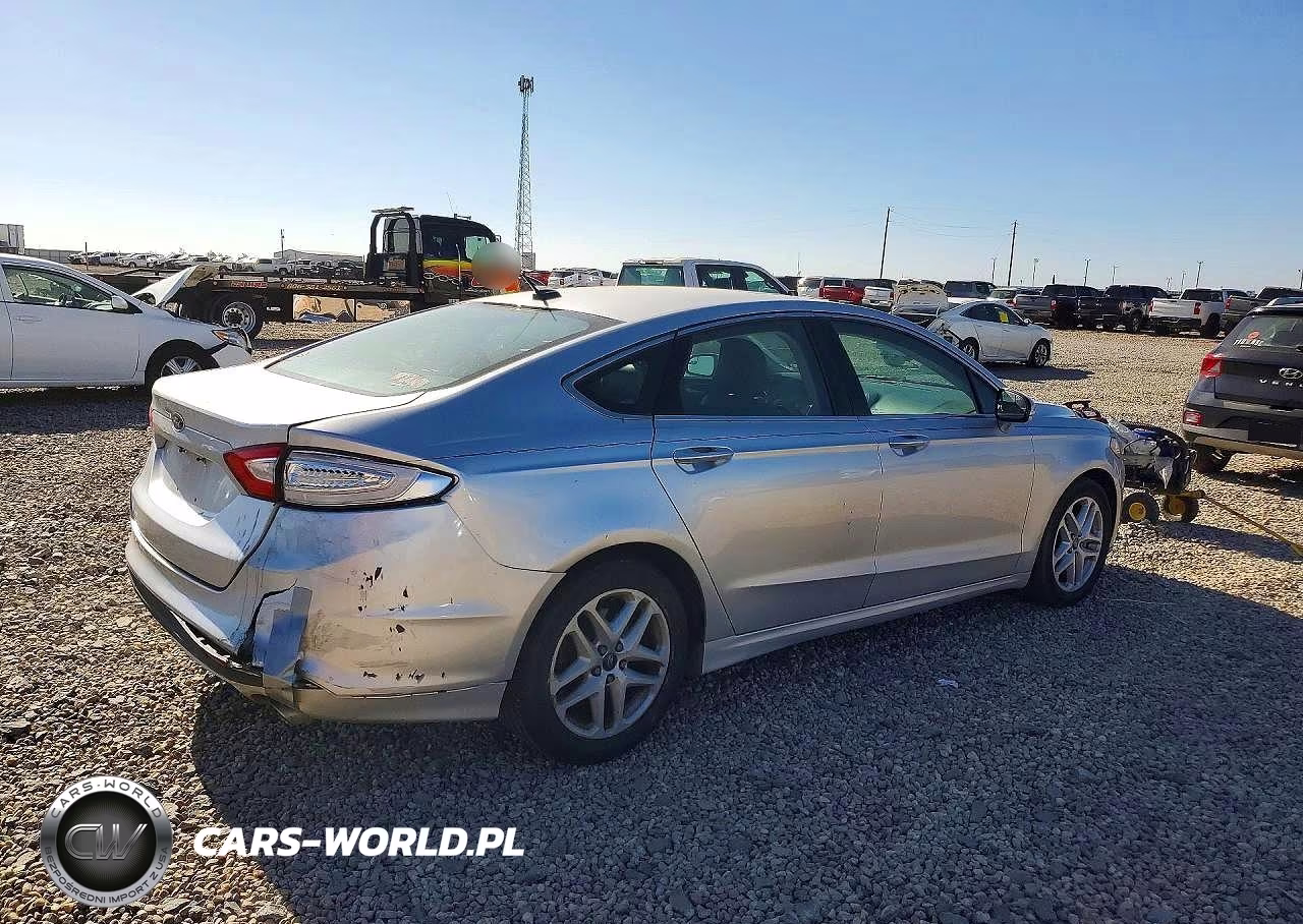 2015 Ford Fusion Se VIN:1FA6P0HD4F5113481 - 3