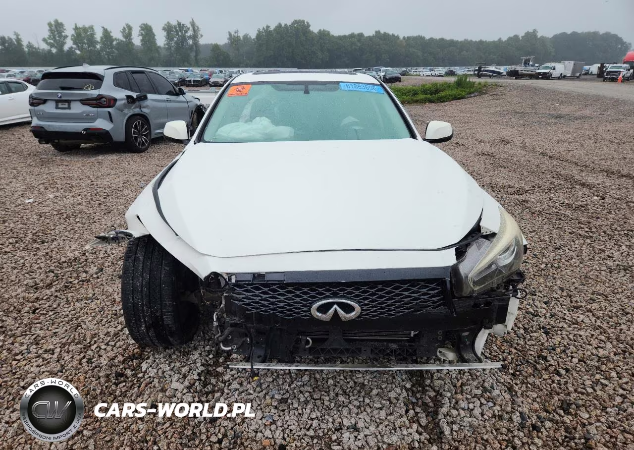 2015 Infiniti Q50 Premium VIN:JN1BV7AP5FM358343 - 5