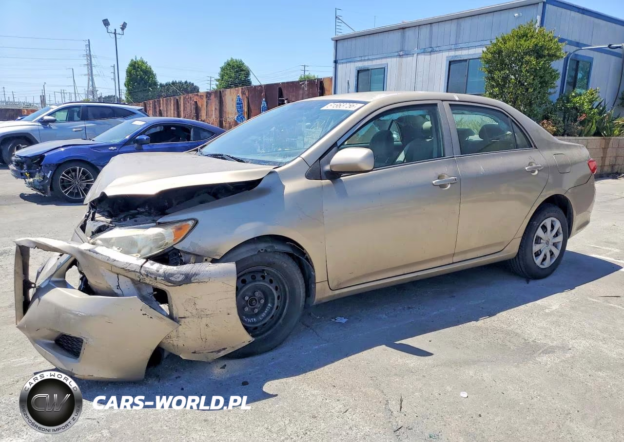 2010 Toyota Corolla Le – zdjęcie 1 z 12