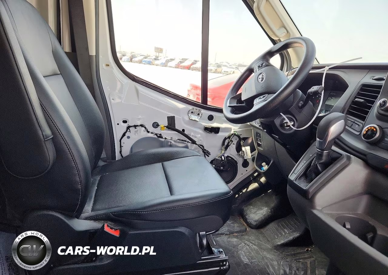 2024 Ford Transit 150 Delivery Van VIN:1FTYE1C88RKA51033 - 7