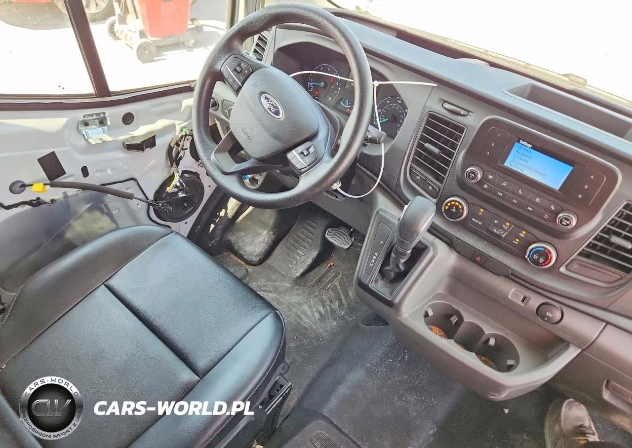 2024 Ford Transit 150 Delivery Van VIN:1FTYE1C88RKA51033 - 8