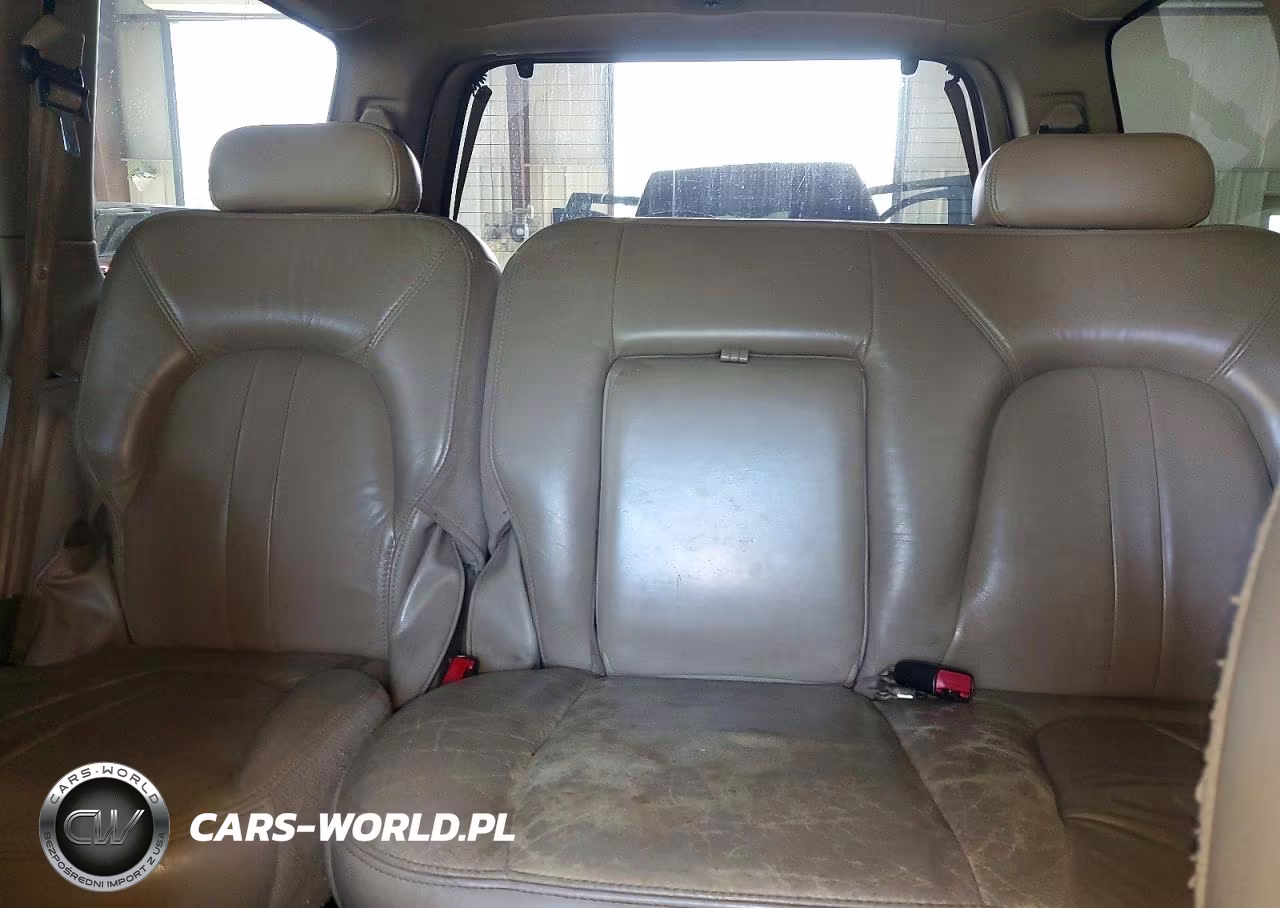 2000 Ford Expedition Eddie Bauer VIN:1FMPU18L1YLC35746 - 10