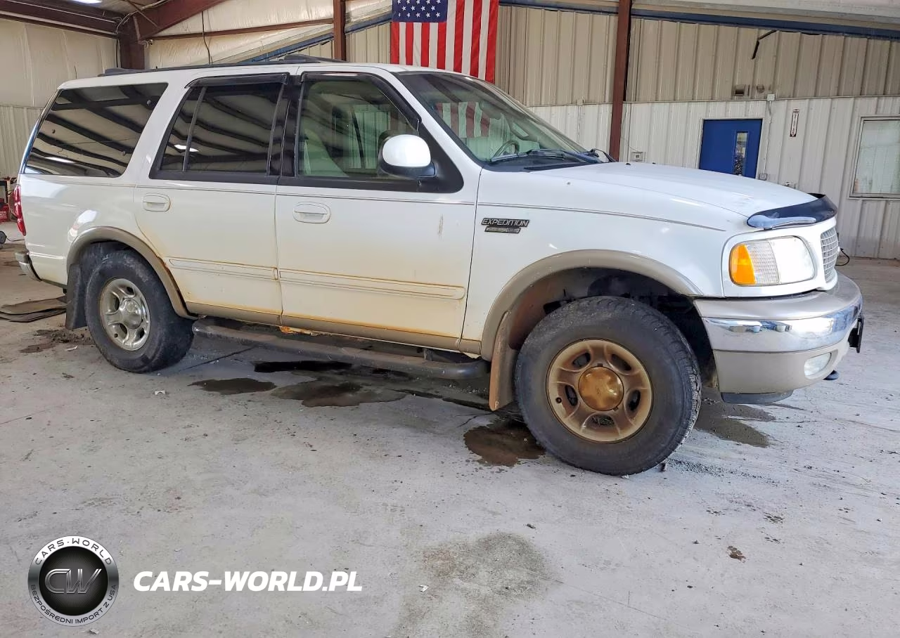 2000 Ford Expedition Eddie Bauer VIN:1FMPU18L1YLC35746 - 4