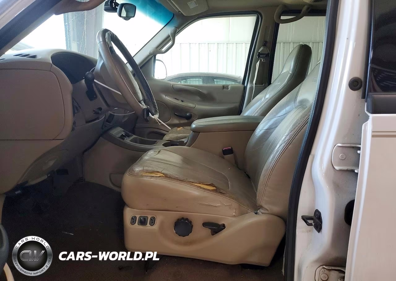 2000 Ford Expedition Eddie Bauer VIN:1FMPU18L1YLC35746 - 7