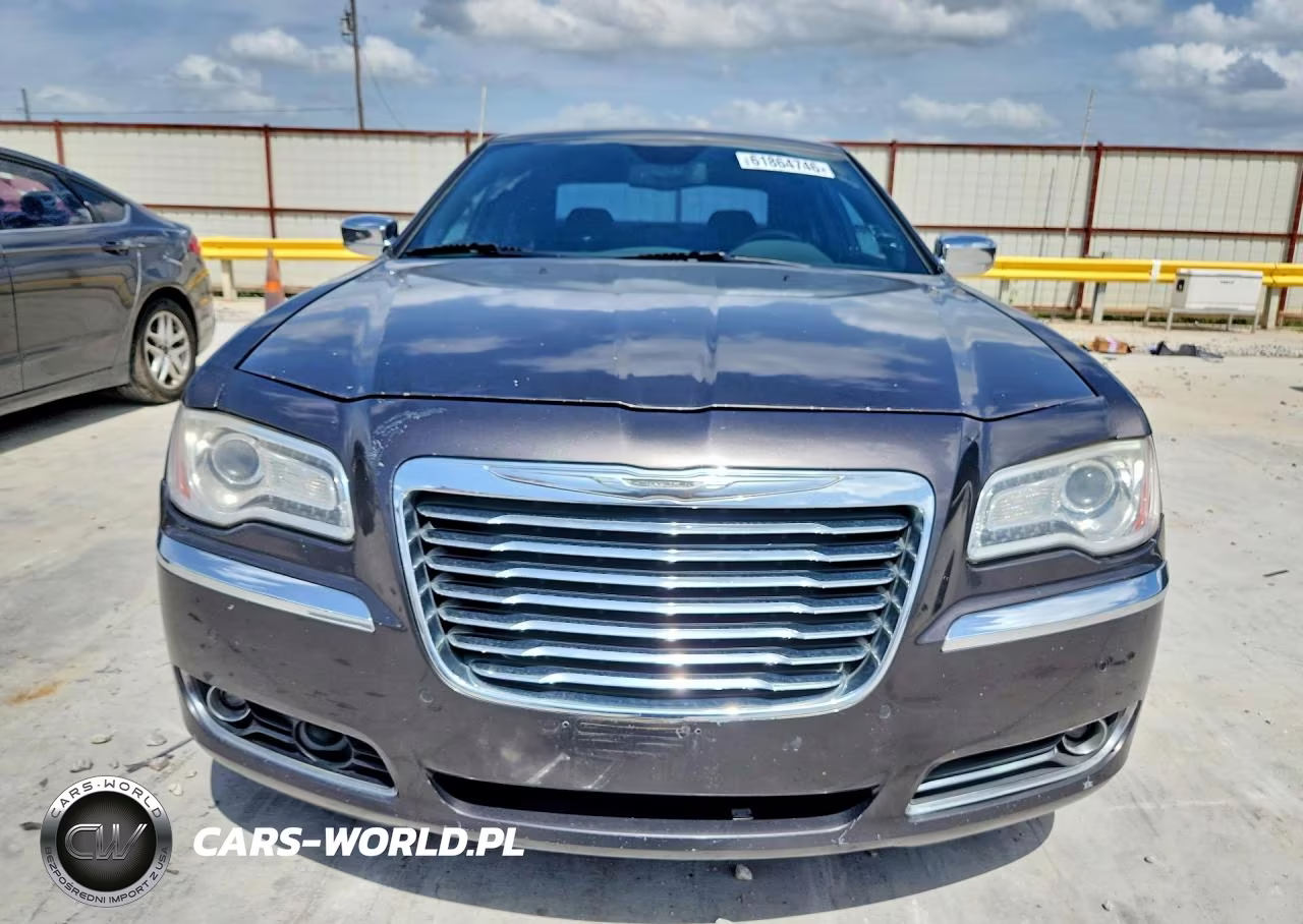 2014 Chrysler 300C VIN:2C3CCAEGXEH183768 - 5